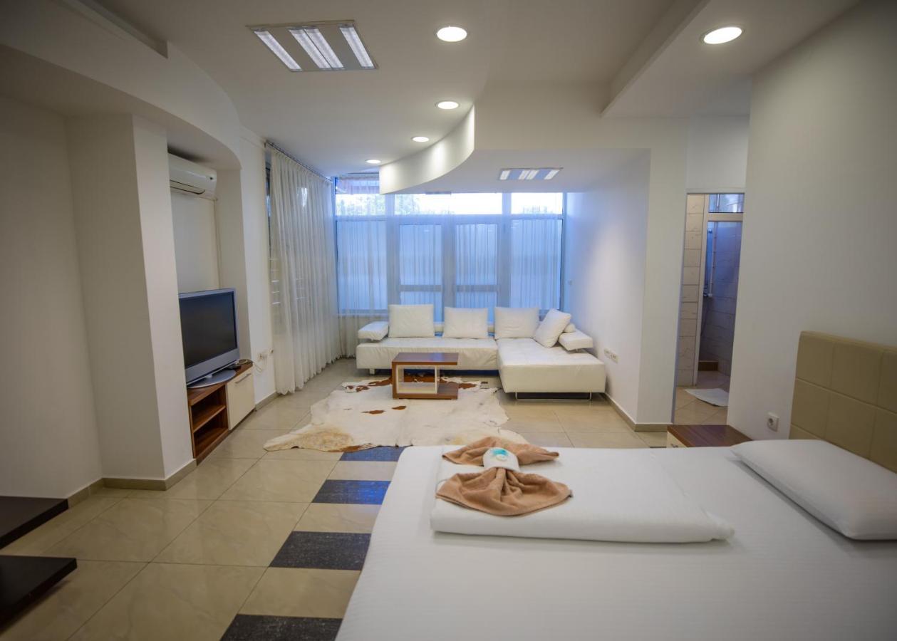 Guest House Agropapuk Šid Dış mekan fotoğraf